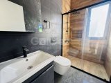 Kıbrıs Girne Alsancak ta Havuzlu Sitede Satılık Geniş 2+1 Bahçe Kat Daire