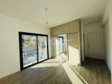 Kıbrıs Girne Alsancak ta Havuzlu Sitede Satılık Geniş 2+1 Bahçe Kat Daire