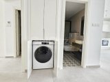 Özel Listeleme! Girne, Lapta'da Bir Sitede Satılık Denize Sıfır 2+1 Daire - Muhteşem Deniz Manzaralı, Tam Donanımlı