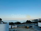 Girne Lapta da Deniz e Yürüme Mesafesinde 6 Ay Sonra Teslim Satılık Çok Özel 2+1 Havuzlu Villalar