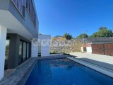 Kıbrıs Girne Ozanköy Yeni Eşyalı Özel Havuzlu 3+1 Çok Özel Villa