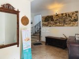 Girne Ozanköy'de Türk Malı, Kesilmez Manzaralı,1 Buçuk Dönüm İçinde, Satılık Restaurant