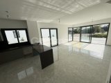 Lefkoşa Gönyeli Bölgesinde Türk Koçanlı Modern Tasarım 3+1 Satılık Villa