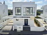 Lefkoşa Gönyeli Bölgesinde Türk Koçanlı Modern Tasarım 3+1 Satılık Villa