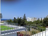 Girne Karaoğlanoğlu'nda, Ana Cadde Üzerinde, Satılık, 3+1 Villa!