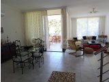 Girne Karaoğlanoğlu'nda, Ana Cadde Üzerinde, Satılık, 3+1 Villa!