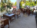 Girne Karaoğlanoğlu'nda, Ana Cadde Üzerinde, Satılık, 3+1 Villa!