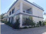 Girne Karaoğlanoğlu'nda, Ana Cadde Üzerinde, Satılık, 3+1 Villa!