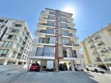 Girne Merkezde Geniş Satılık Yeni Eşyalı 2+1 Daire
