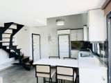 Kıbrıs Girne Alsancak ta Havuzlu Site de Caddeye Yakın 1+1 Loft Daire