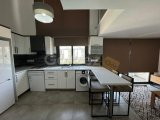 Kıbrıs Girne Alsancak ta Havuzlu Site de Caddeye Yakın 1+1 Loft Daire