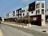 Kıbrıs Girne Alsancak Bölgesinde Satılık Eşyalı 1+1 Daire