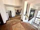 Kuzey Kıbrıs, Girne, Bellapais'te Muhteşem Manzaralı Kiralık Villa 3+1