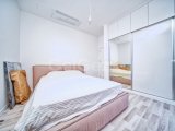 Girne Bellapais'de TÜRK MALI,5+2, Özel Yüzme Havuzlu, Triplex Satılık Villa