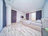 Girne Bellapais'de TÜRK MALI,5+2, Özel Yüzme Havuzlu, Triplex Satılık Villa