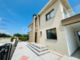 Kıbrıs Girne Çatalköy Bölgesinde Satılık 4+1 Havuzlu Villa