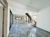 Kıbrıs Girne Çatalköy Bölgesinde Satılık 4+1 Havuzlu Villa