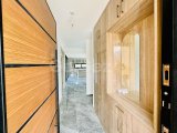 Kıbrıs Girne Çatalköy Bölgesinde Satılık 4+1 Havuzlu Villa