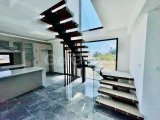 Kıbrıs Girne Çatalköy Bölgesinde Satılık 4+1 Havuzlu Villa