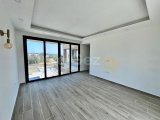 Kıbrıs Girne Çatalköy Bölgesinde Satılık 4+1 Havuzlu Villa