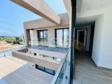 Kıbrıs Girne Çatalköy Bölgesinde Satılık 4+1 Havuzlu Villa