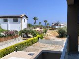 Kıbrıs Girne Çatalköy Bölgesinde Satılık 4+1 Havuzlu Villa