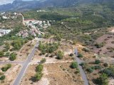 Kıbrıs Girne Edremit Bölgesinde Satılık Arsa