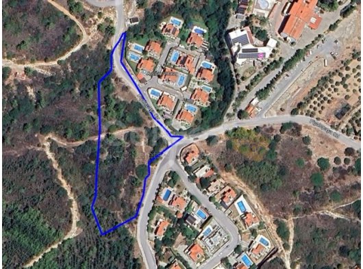 Girne Hasan Uzun Petrol Üzeri Satılık Manzaralı 6 Dönüm Arazi
