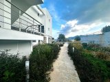 Esentepe Bölgesinde Havuzlu Site İçerisinde Satılık 1+1 Bahçe Katı Daire