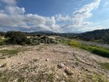 Girne Esentepe Bölgesinde Satılık Deniz Manzaralı Arsalar