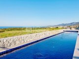Kıbrıs Girne Esentepe De Denize Sıfır Full Deniz Manzaralı Muhteşem 3+1 Villalar