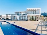 Kıbrıs Girne Esentepe De Denize Sıfır Full Deniz Manzaralı Muhteşem 3+1 Villalar