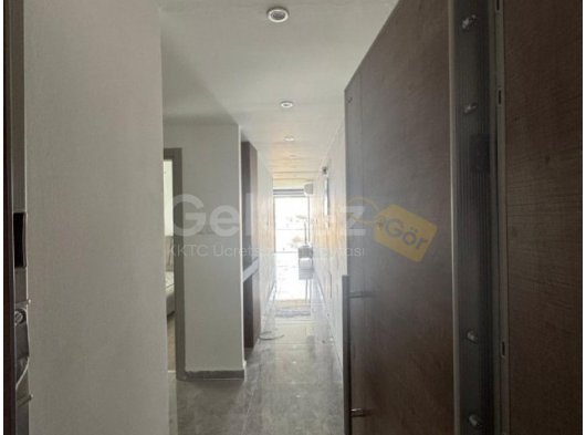 Girne Kaşgar Sitesi’nde 2+1 Geniş Full Eşyalı Kiralık Daire