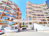 Girne Merkez Akacan Elegance Sitesi Kiralık 3+1 Lüks Daire, Deniz ve Havuz Manzaralı
