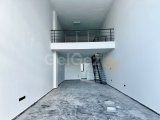 Kıbrıs Girne Merkez Karakum Bölgesinde Kiralık Sendeli 100 M2 Dükkan
