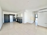 Girne Merkezde Satılık Deniz Manzaralı 3+1 Daire