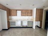 Kıbrs Girne Merkez de Denize Yürüme Mesafesinde Elit Site de Sıfır Satılık 1+1 Rezidans
