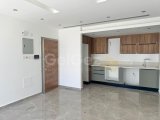 Kıbrs Girne Merkez de Denize Yürüme Mesafesinde Elit Site de Sıfır Satılık 1+1 Rezidans
