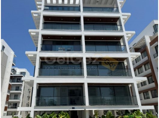 Kıbrs Girne Merkez de Denize Yürüme Mesafesinde Elit Site de Sıfır Satılık 1+1 Rezidans