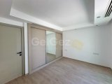 Kıbrs Girne Merkez de Denize Yürüme Mesafesinde Elit Site de Sıfır Satılık 1+1 Rezidans