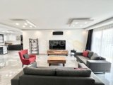 Girne'de Denize 600 metre mesafede 3+1 Kiralık Havuzlu Villa