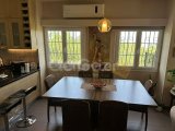 Girne Karaoğlanoğlu’nda Ortak Havuzlu Sitede 3+1, Satılık Dubleks Villa