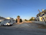 Girne Karaoğlanoğlu (Ayayorgi) Bölgesinde Satılık Denize 75 metre mesafede Muhteşem Arsa