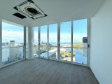 Kıbrıs Girne Karmi Bölgesin'de Kesilmez Full deniz Manzaralı, Triplex, Satılık 5+1 Villalar