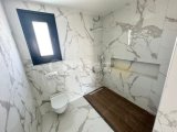 Kıbrıs Girne Karşıyaka da Denize Yürüme Mesafesinde 4+1 Özel Havuzlu Villa
