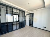 Kıbrıs Girne Karşıyaka da Denize Yürüme Mesafesinde 4+1 Özel Havuzlu Villa