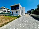 KKTC GİRNE KARŞIYAKA BÖLGESİNDE SATILIK MÜSTAKİL VİLLA