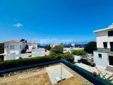 KKTC GİRNE KARŞIYAKA BÖLGESİNDE SATILIK MÜSTAKİL VİLLA