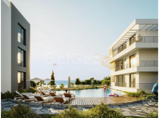 Kıbrıs Girne Lapta Bölgesinde Türk Tapulu Havuzlu Site İçerisinde Satılık Bahçeli 3+1 Daire