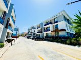 Kıbrıs Girne Lapta Bölgesinde Havuzlu Site İçinde Satılık 2+1 Ara Kat Daire